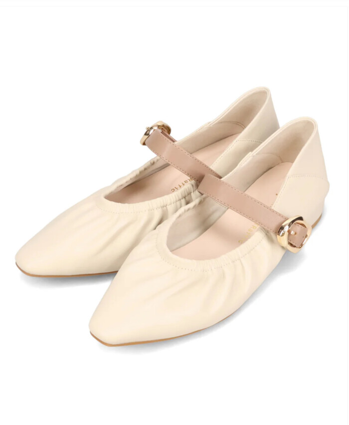 新作パンプス入荷しました🌸②