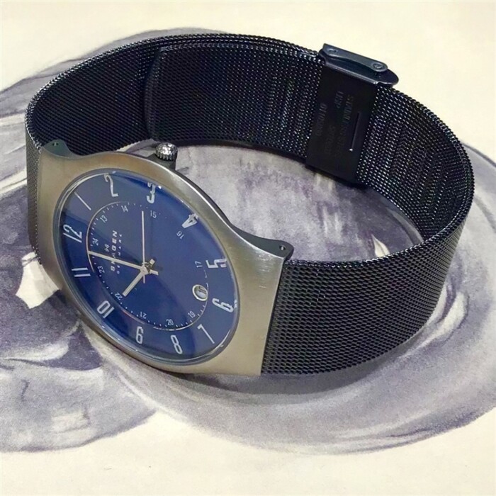 【SKAGEN】ほどよく、薄型です