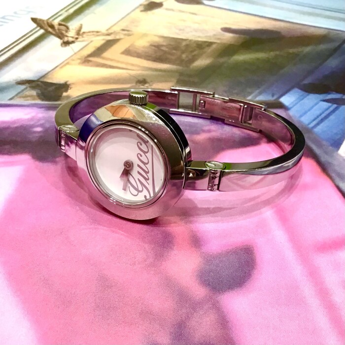 【GUCCI vintages】人気のロゴデザイン、入荷です★