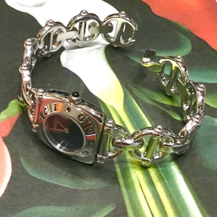【GUCCI vintages】　人気のデザイン、ヴィンテージで入荷★