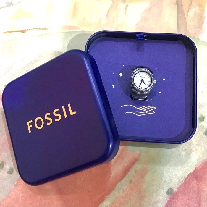 【FOSSIL】人気のウォッチリング入荷しました★