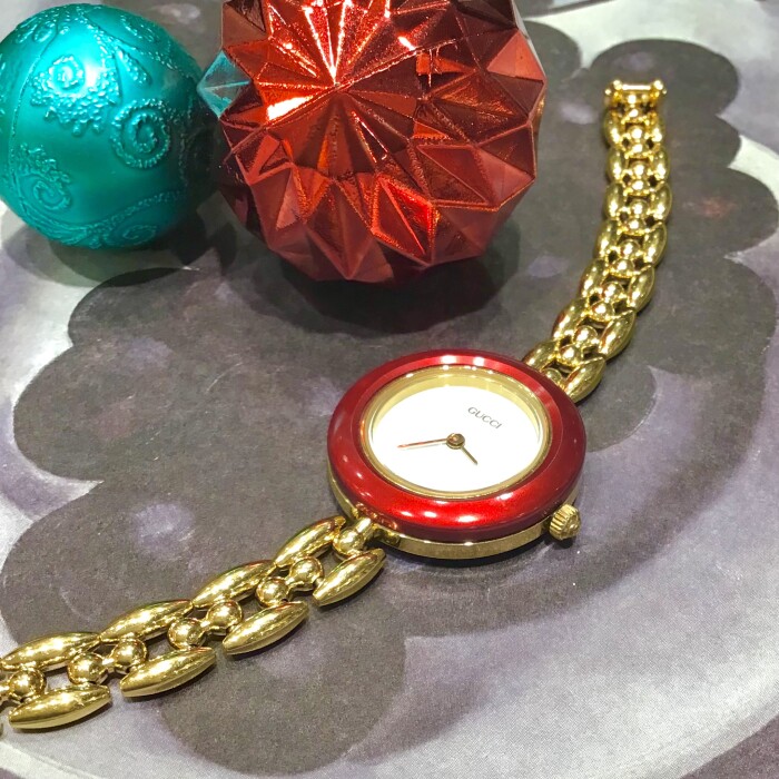【GUCCI vintages】色つきの時計でいてくれよ...★