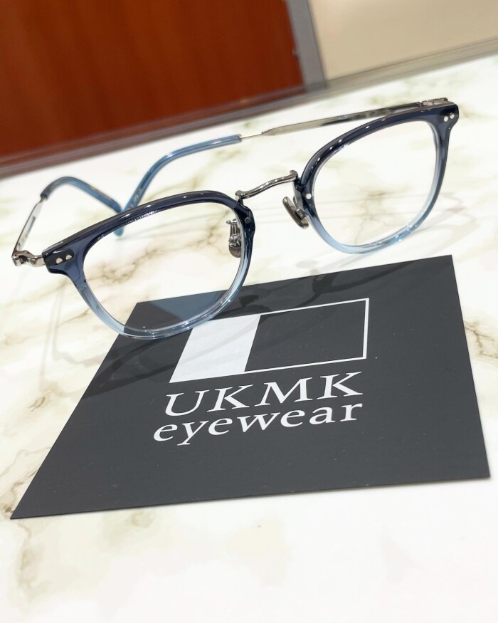 【UKMK eyewear】クリアカラーのお洒落なコンビフレーム!