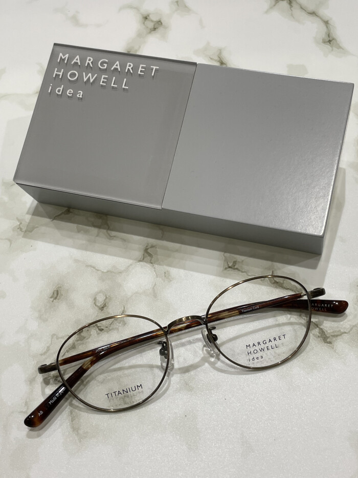 【MARGARET HOWELL】落ち着いた雰囲気のメタルフレーム!