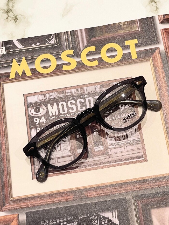 【MOSCOT】定番のセルフレーム!
