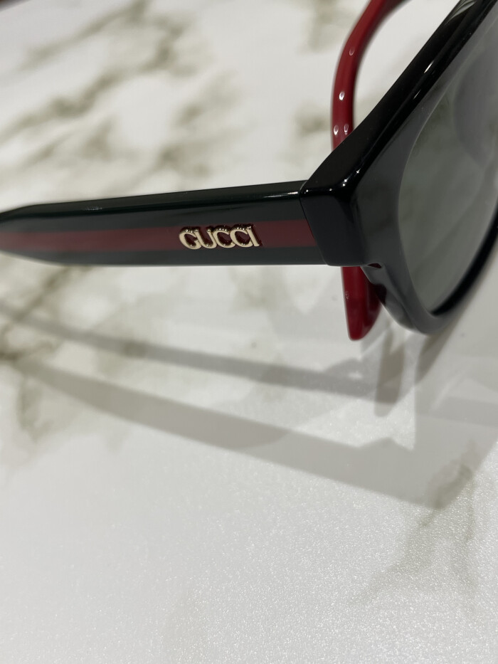 【GUCCI】季節選ばず使用出来るサングラス！