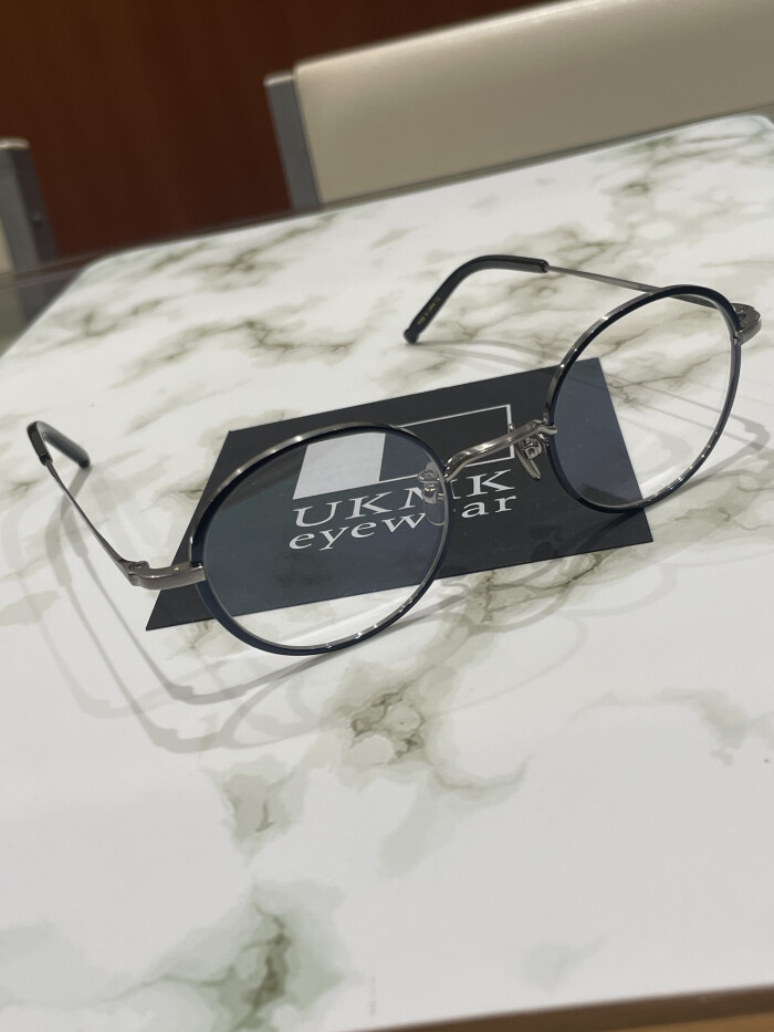 【UKMK eyewear】お洒落なラウンドシェイプフレーム！