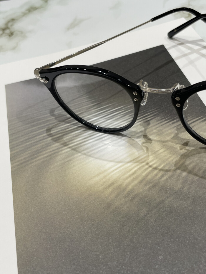 【EYEVAN】定番のコンビネーションフレーム!