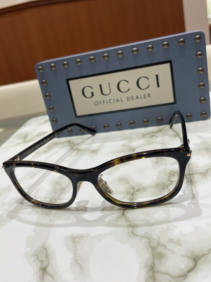 【GUCCI】新作セルフレームの入荷です!