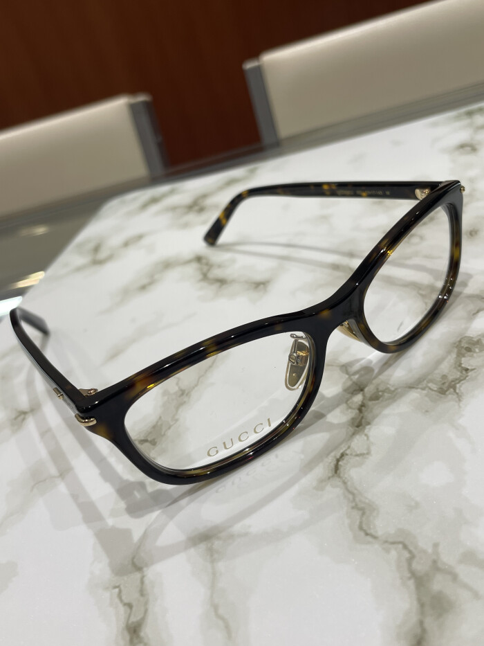 【GUCCI】新作セルフレームの入荷です!