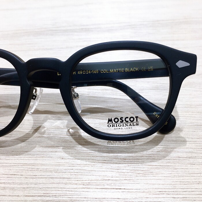 MOSCOT】49サイズのマットブラック入荷しております！｜髙橋メガネ ...