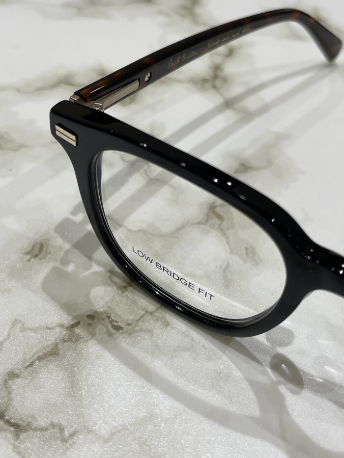 【Paul Smith】カジュアルに合わせやすいセルフレーム!