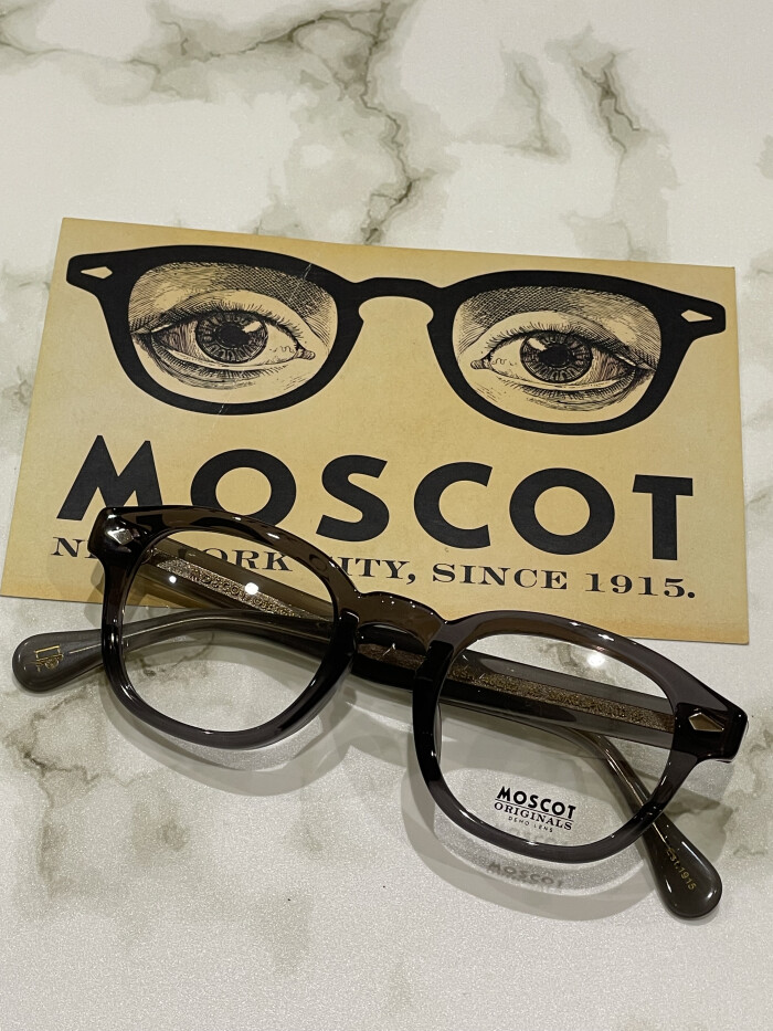 【MOSCOT】人気の定番セルフレーム！