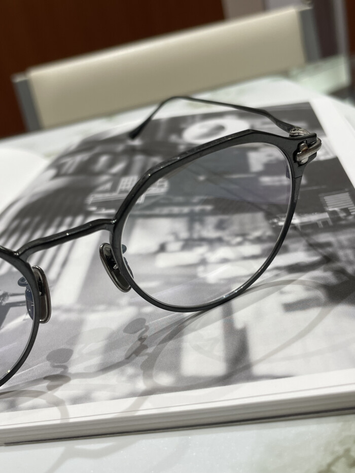 【TAYLOR WITH RESPECT】待望の新カラーが登場です!