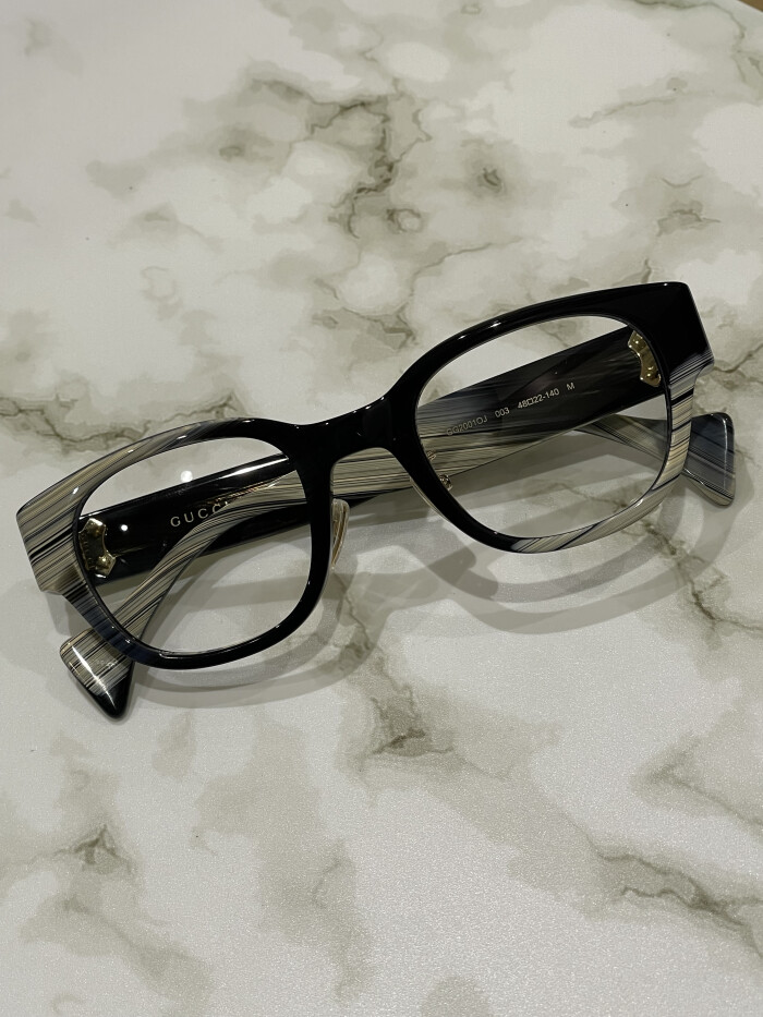 【GUCCI】ラグジュアリーなセルフレーム!