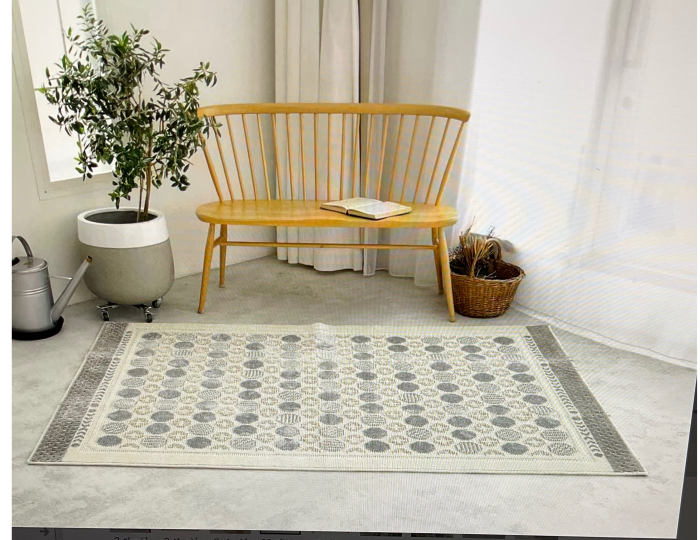 一流メーカーのラグ処分品を揃えました‼️