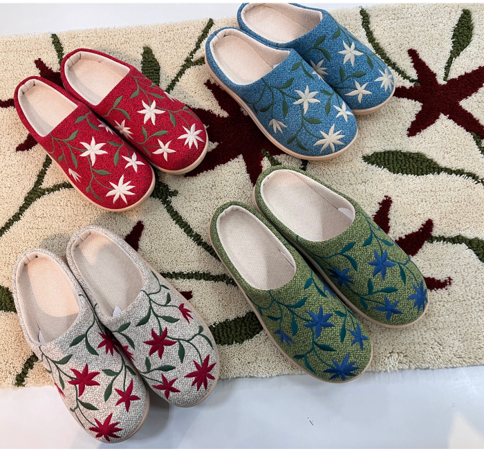 新入荷スリッパ