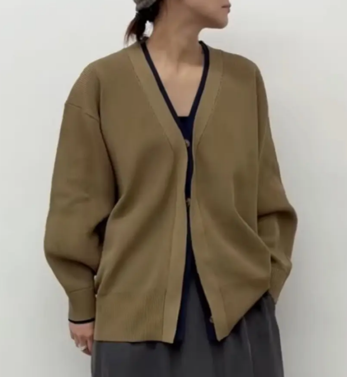☆ピリっと配色が映えるカーディガン！☆