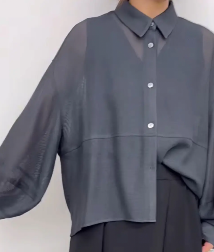 ☆羽織るだけで大人の抜け感を演出♡☆