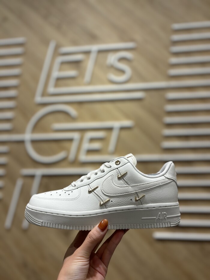 【W AIR FORCE 1 '07 LX】【NEW!!!】