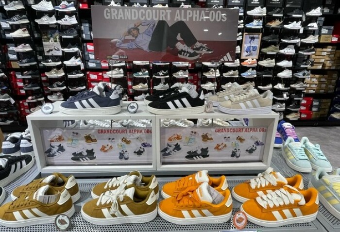 シューズ】adidas GRAND COURT ALPHA 00S｜スポーツデポ