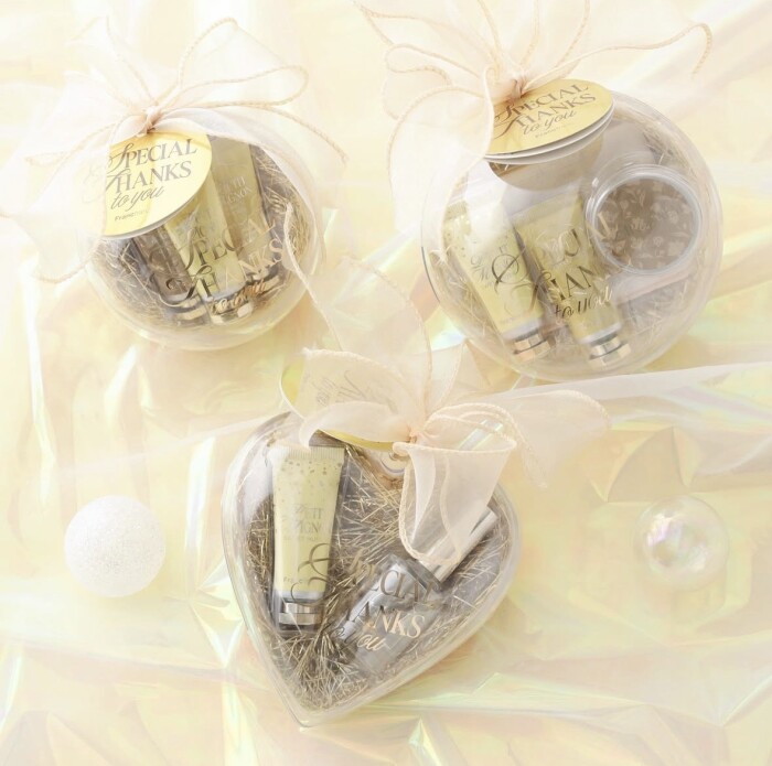 ホリデーシーズンのギフトにおすすめ🎄