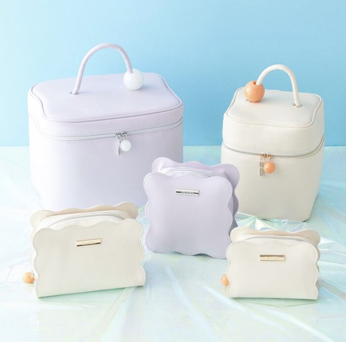 【SALE!】トレンド感たっぷりのポーチ👜