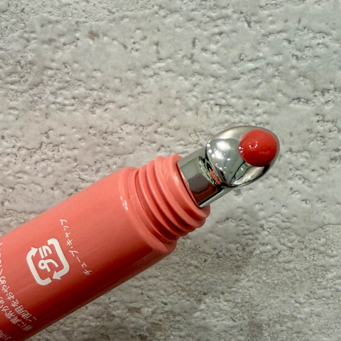 今話題の【Her lip to BEAUTY】の取り扱いがスタート✨💖人気のヘアミルクやリップエッセンス💄などパッケージから可愛い商品がたくさん💗💗