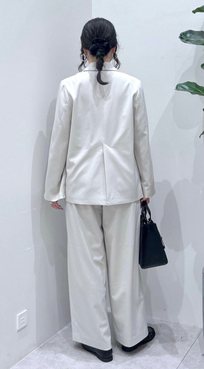  ｋａｒｅｎ／ＪＡＣＫＥＴ 